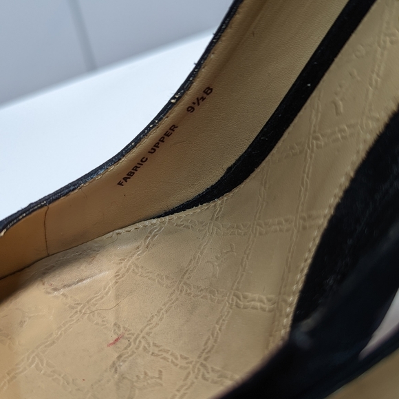 LAMB heels - Picture 2 of 5